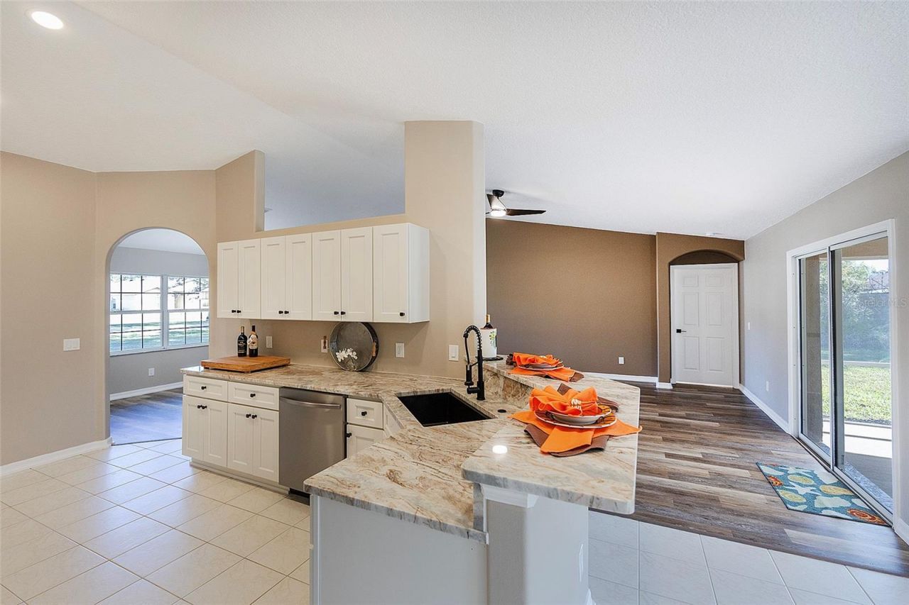 9 Slipper Flower Path E, Palm Coast, FL 32164 Photo