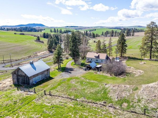 1504 B Howard Rd, Palouse, WA 99161