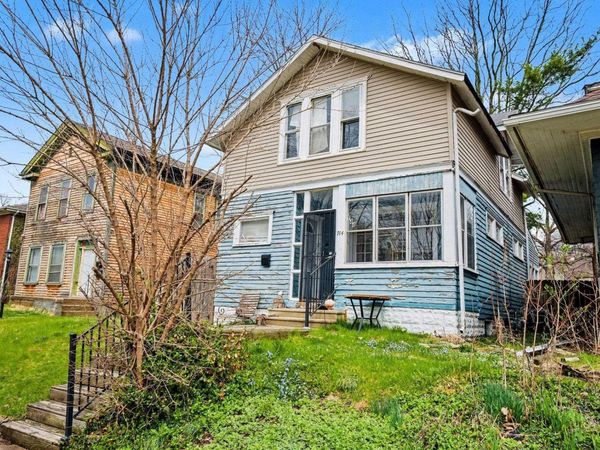 744 Portage Avenue, South Bend, IN 46616