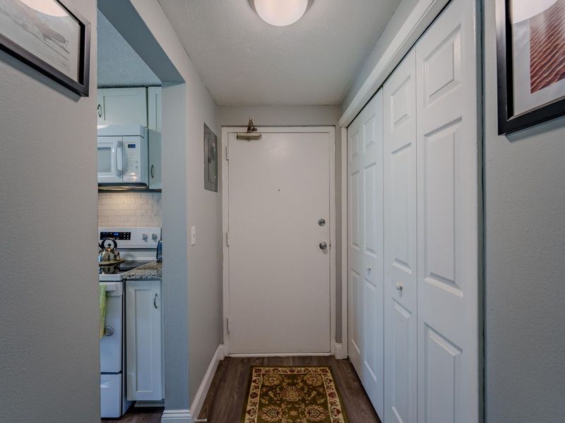 1024 Hidden Landing Trail, Unit A, Dayton, OH 45449 Photo 2