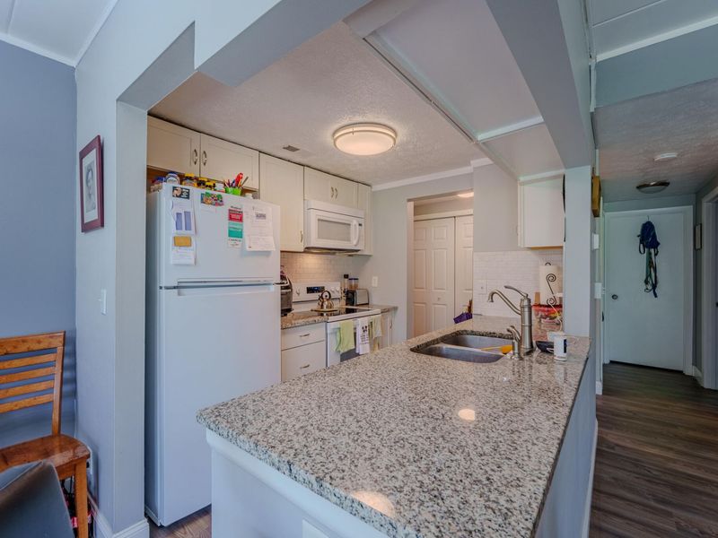 1024 Hidden Landing Trail, Unit A, Dayton, OH 45449 Photo 9