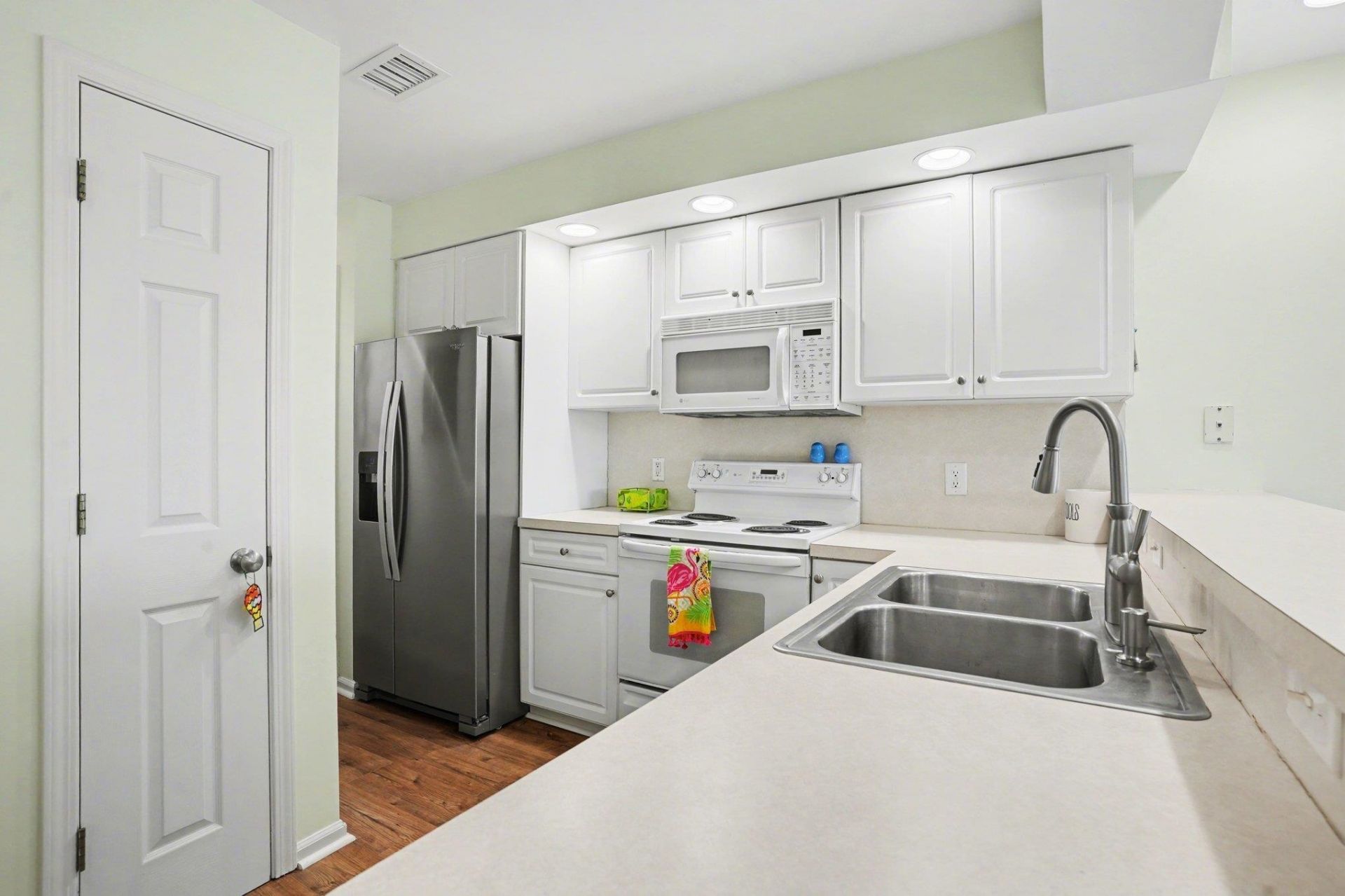 4421 Eastport Blvd. Photo 13