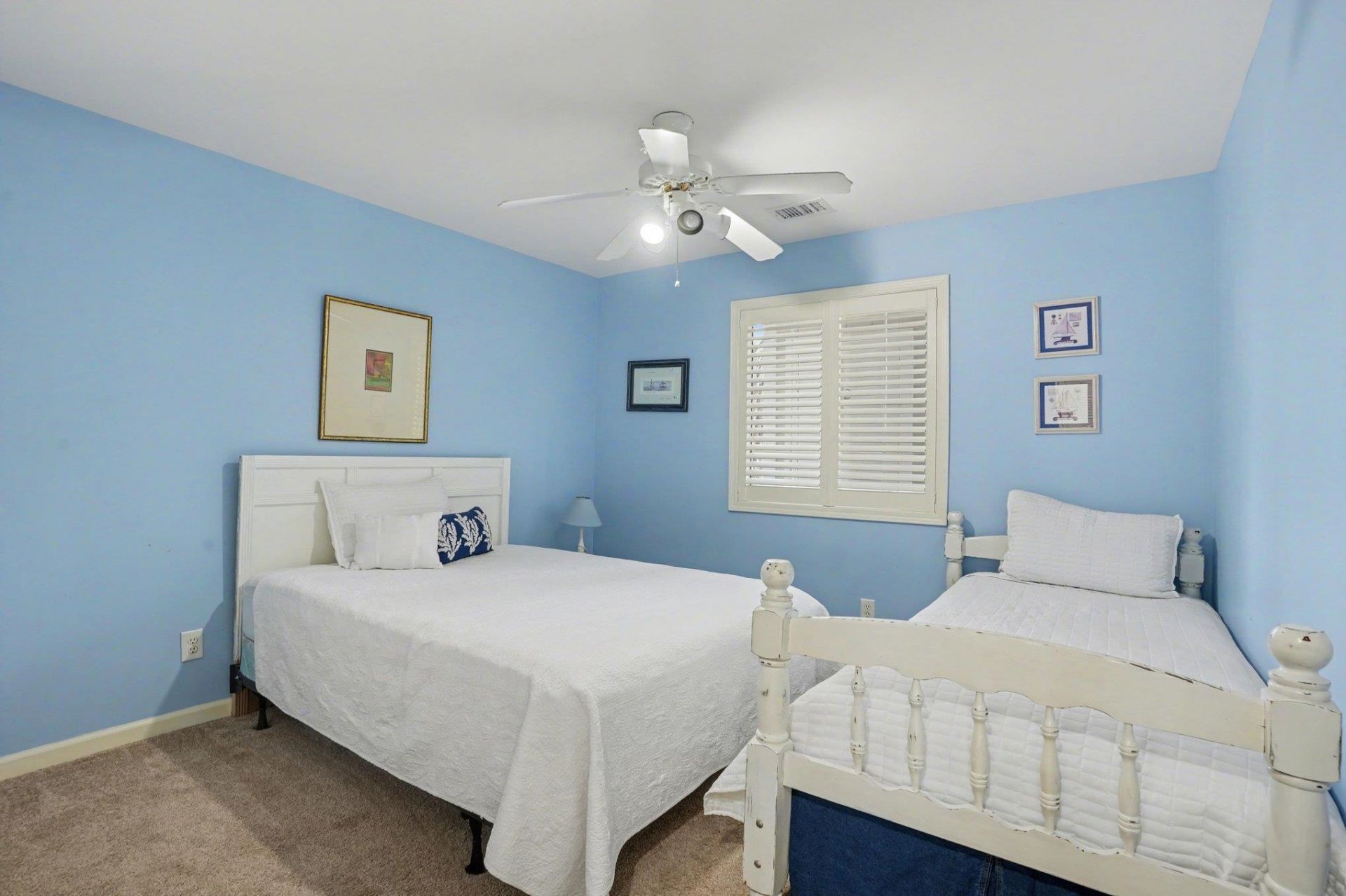 4421 Eastport Blvd. Photo 23