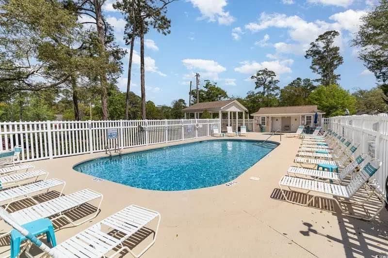 4421 Eastport Blvd. Photo 38