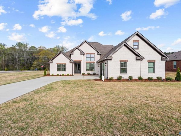 17592 Carillon Drive, Athens, AL 35611