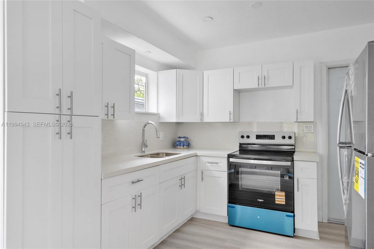 511 NE 131st St, North Miami, FL 33161 Photo