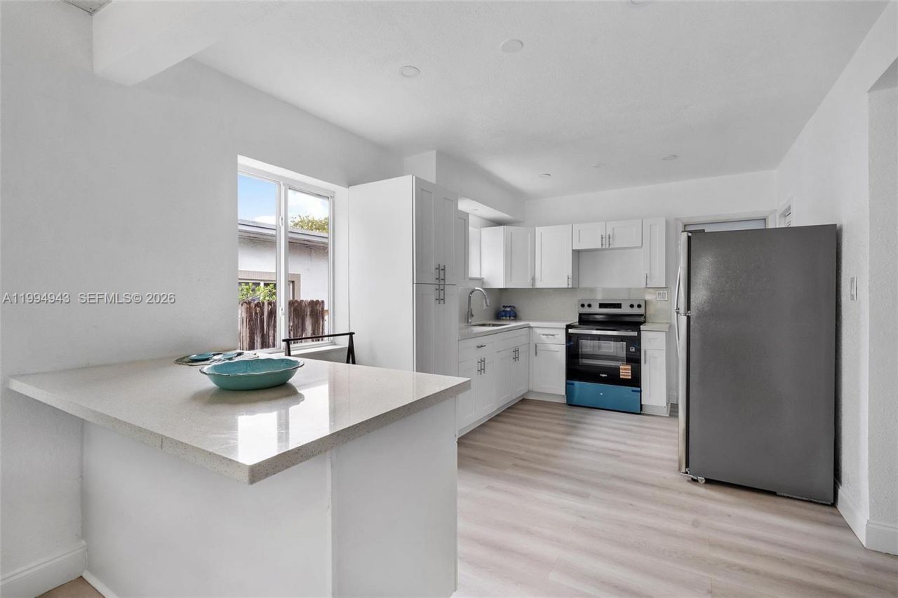 511 NE 131st St, North Miami, FL 33161 Photo