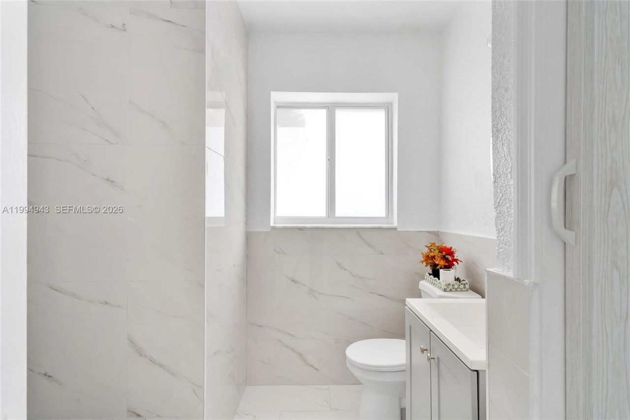 511 NE 131st St, North Miami, FL 33161 Photo