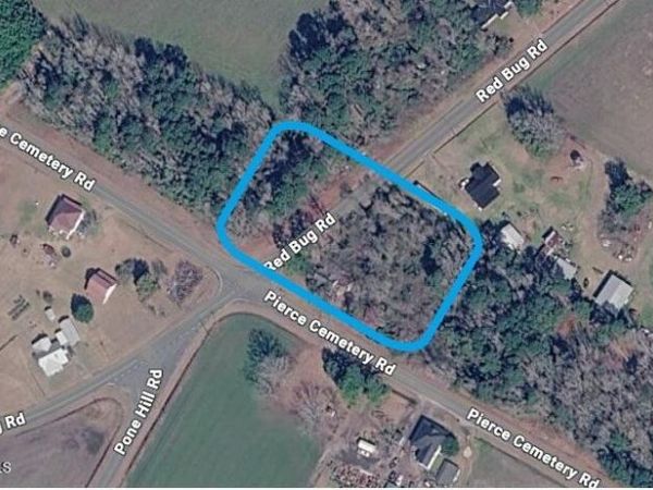 1081 Red Bug Road, Hallsboro, NC 28442