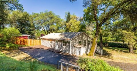 13630 Dry Creek Rd, Auburn, CA 95602 Photo