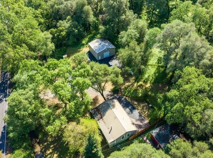 13630 Dry Creek Rd, Auburn, CA 95602 Photo