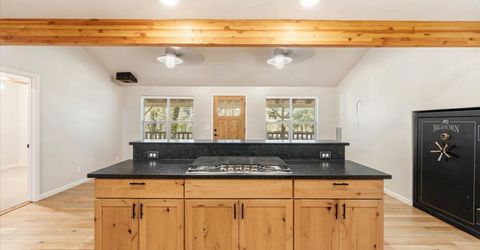 13630 Dry Creek Rd, Auburn, CA 95602 Photo