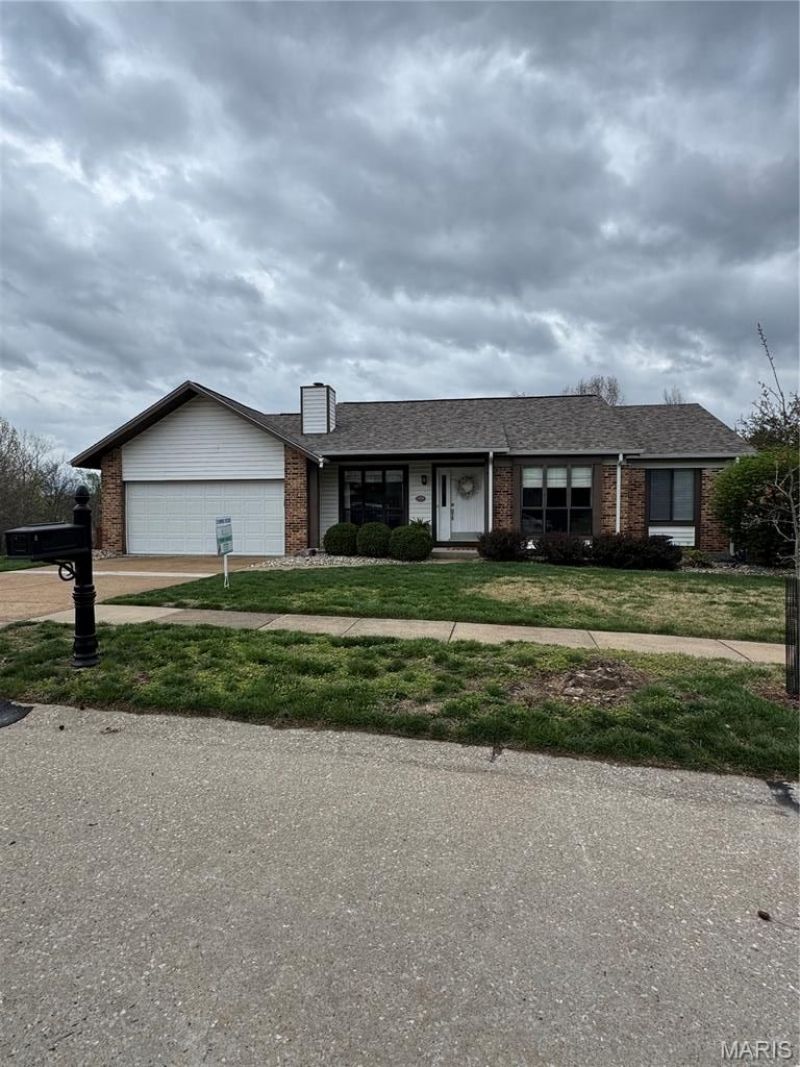 16520 Forest Pine Drive , Wildwood, MO 63011 Main Photo