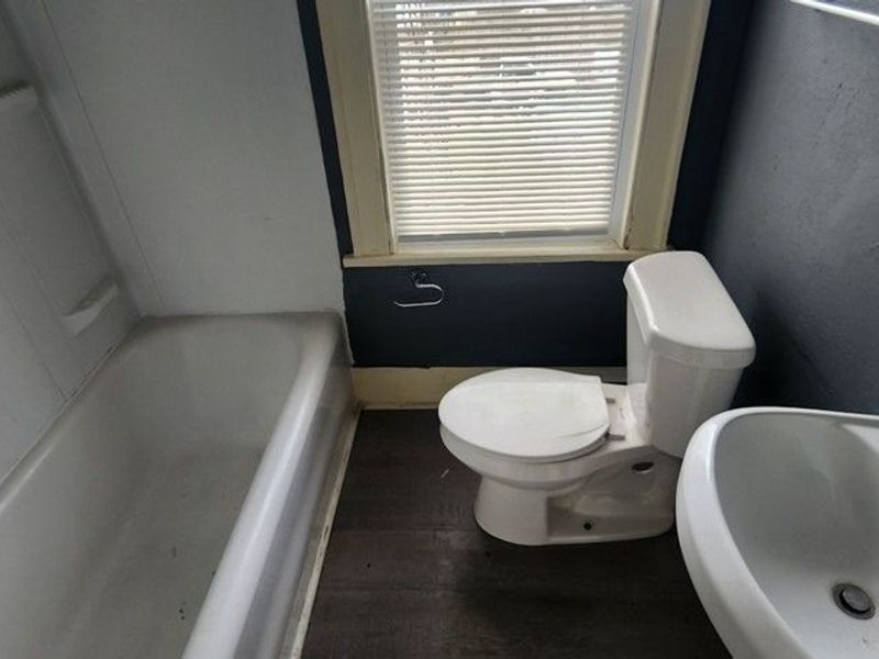 2174 W 103, Cleveland, OH 44102 Photo 10