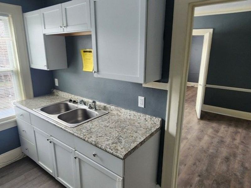 2174 W 103, Cleveland, OH 44102 Photo 7