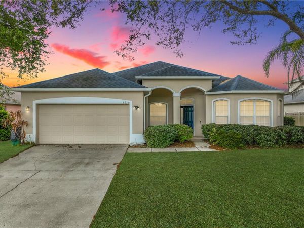 5218 SMOKEY WATER LANE, OVIEDO, FL 32765