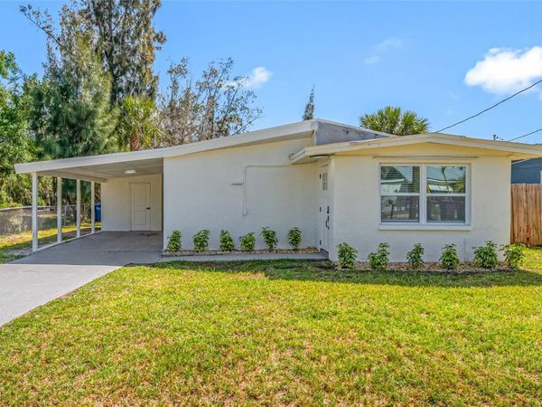 6908 11TH AVENUE E, PALMETTO, FL 34221