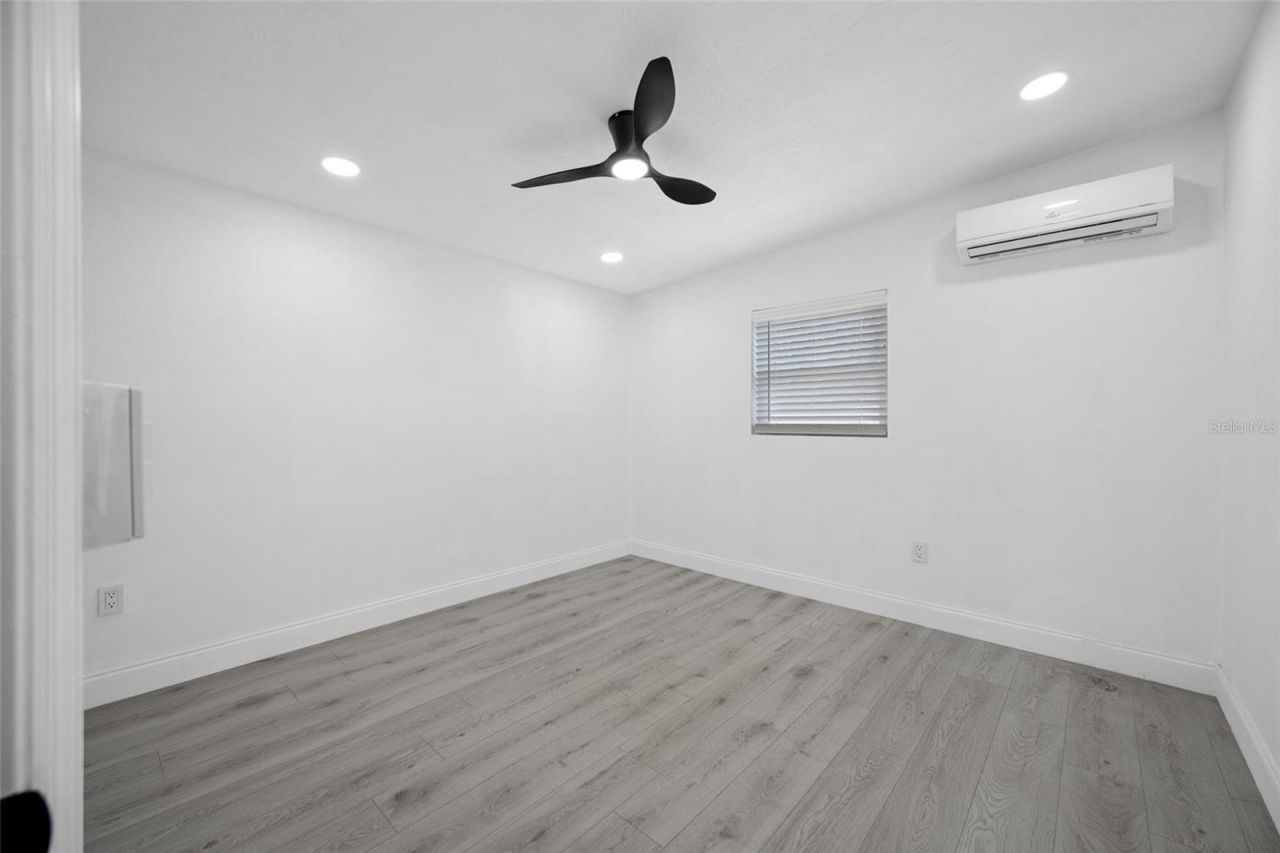 6908 11th Avenue E, Palmetto, FL 34221 Photo