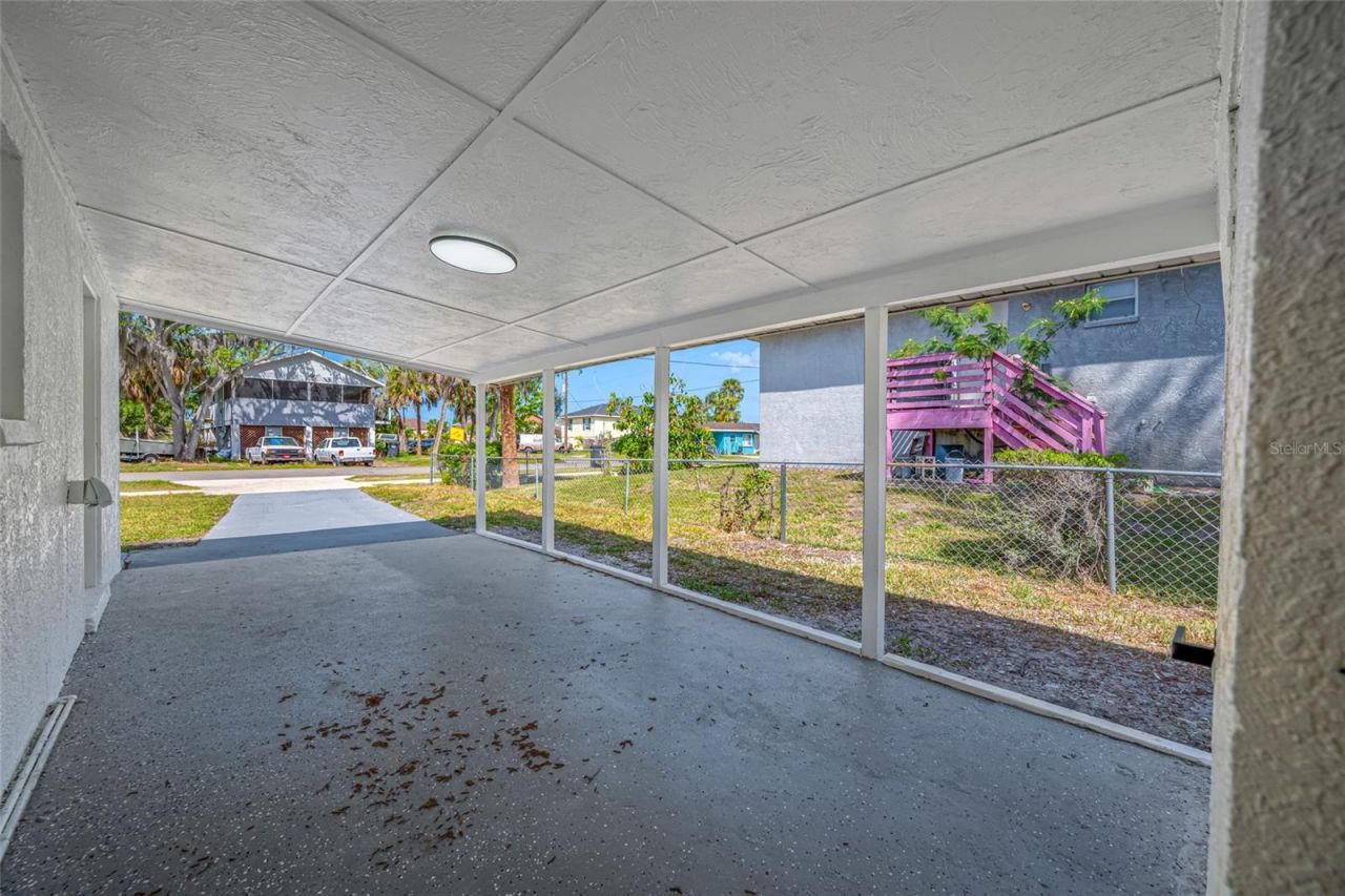 6908 11th Avenue E, Palmetto, FL 34221 Photo