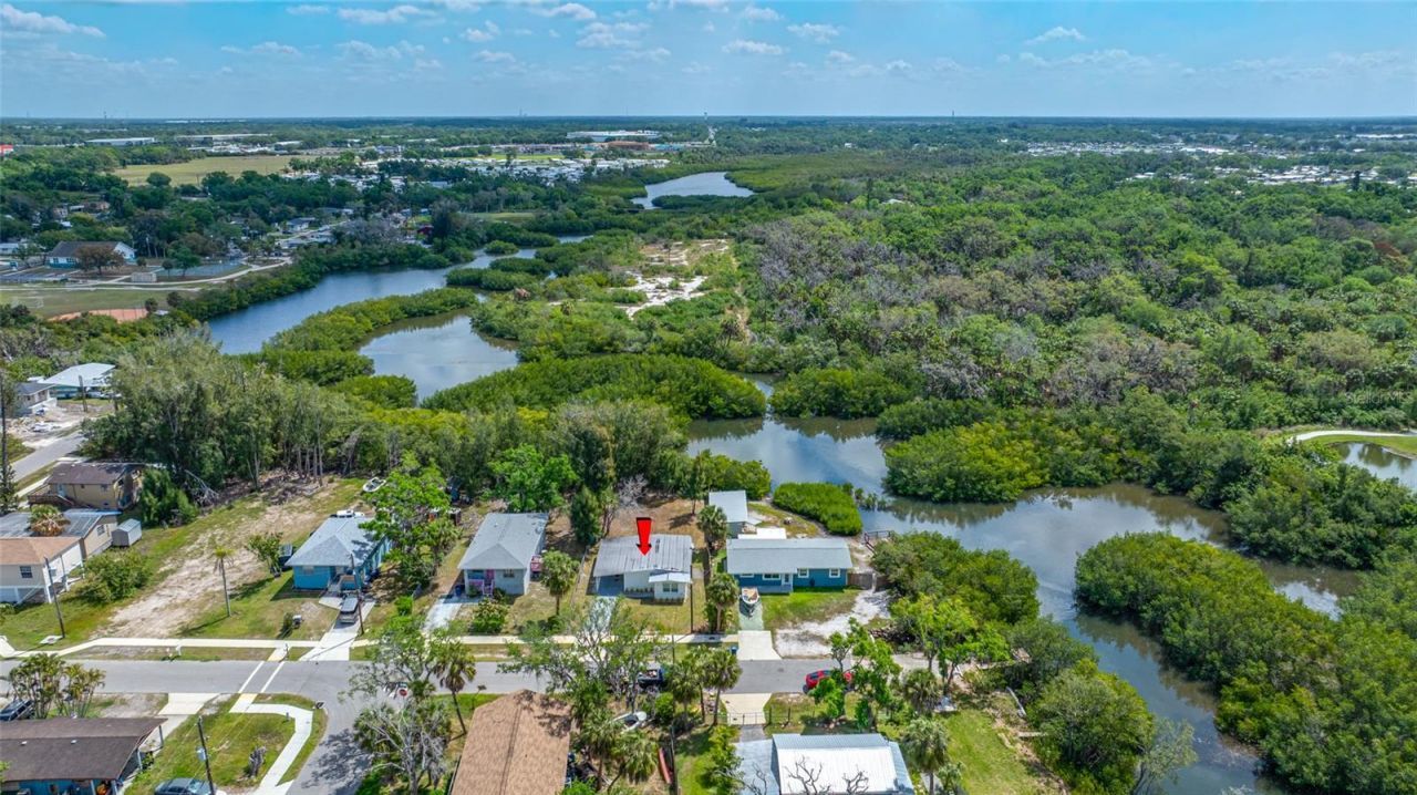 6908 11th Avenue E, Palmetto, FL 34221 Photo