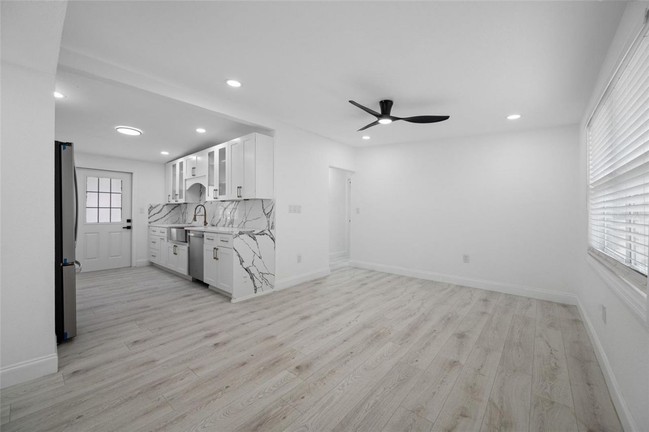 6908 11th Avenue E, Palmetto, FL 34221 Photo