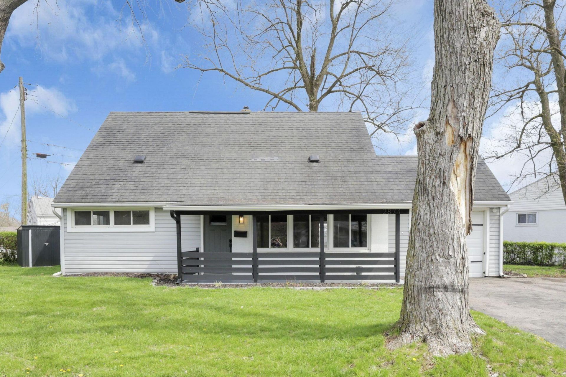 2874 Brookpark Circle W, Grove City, OH 43123 Main Photo