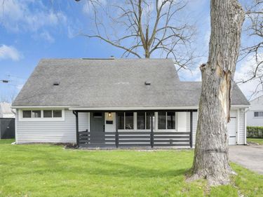 2874 Brookpark Circle W, Grove City, OH 43123