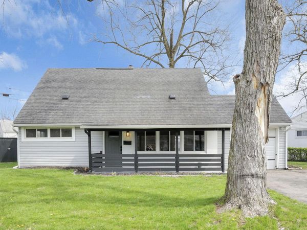 2874 Brookpark Circle W, Grove City, OH 43123