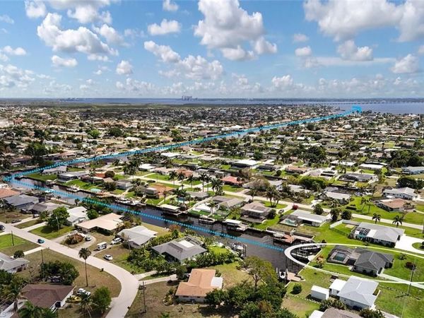 1721 SE 29th LN , CAPE CORAL, FL 33904