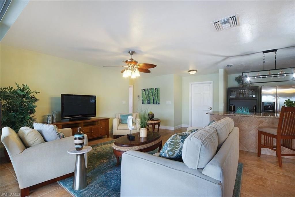 1721 SE 29th Ln , Cape Coral, FL 33904 Photo