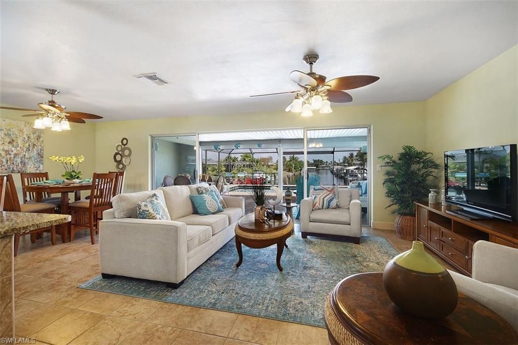 1721 SE 29th Ln , Cape Coral, FL 33904 Photo