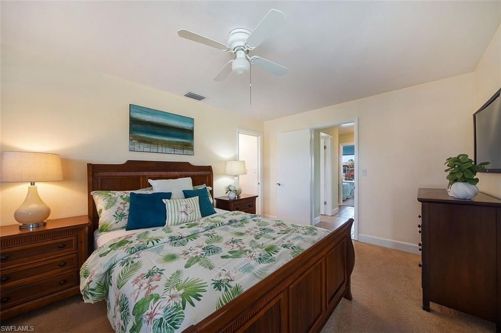 1721 SE 29th Ln , Cape Coral, FL 33904 Photo