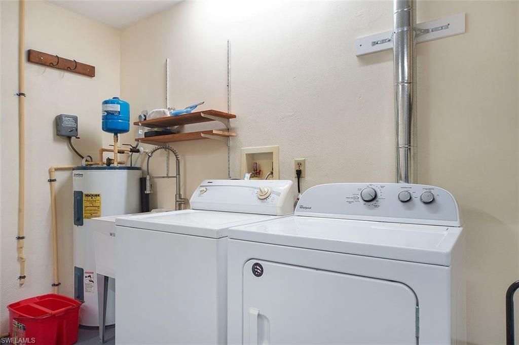 1721 SE 29th Ln , Cape Coral, FL 33904 Photo