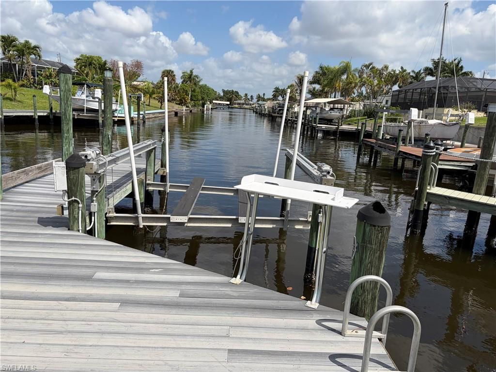 1721 SE 29th Ln , Cape Coral, FL 33904 Photo