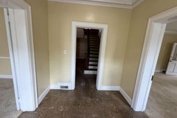 1001 Wildwood Avenue  photo 4