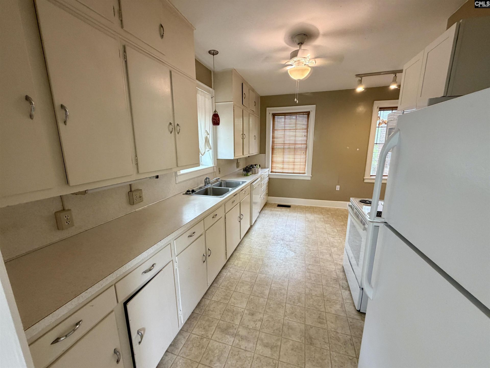 1001 Wildwood Avenue  Photo 8