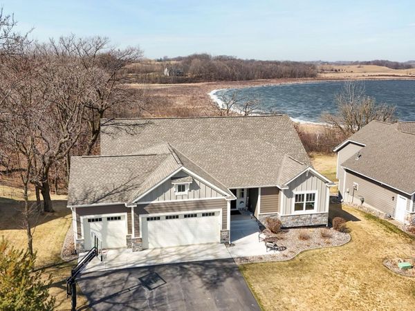 8610 Bluestem Drive, Victoria, MN 55386