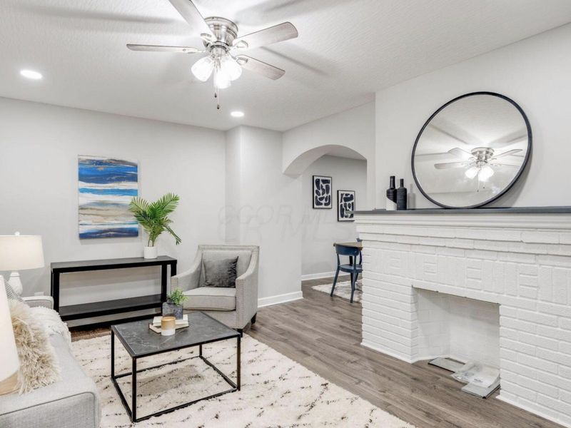 203 N Wheatland Avenue , Columbus, OH 43204 Photo 2