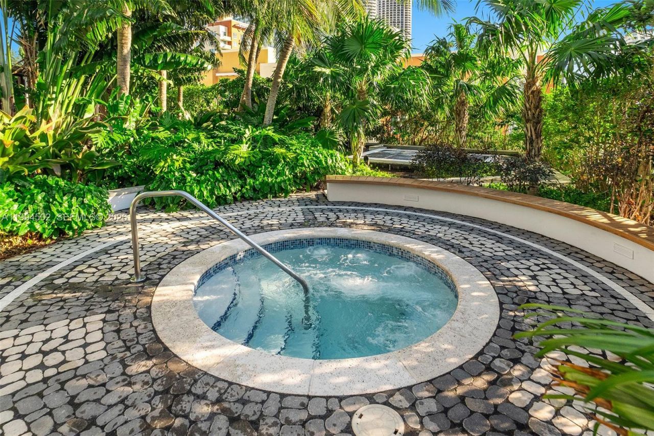 Please Call For Address, Unit 1610, Miami, FL 33137 Photo