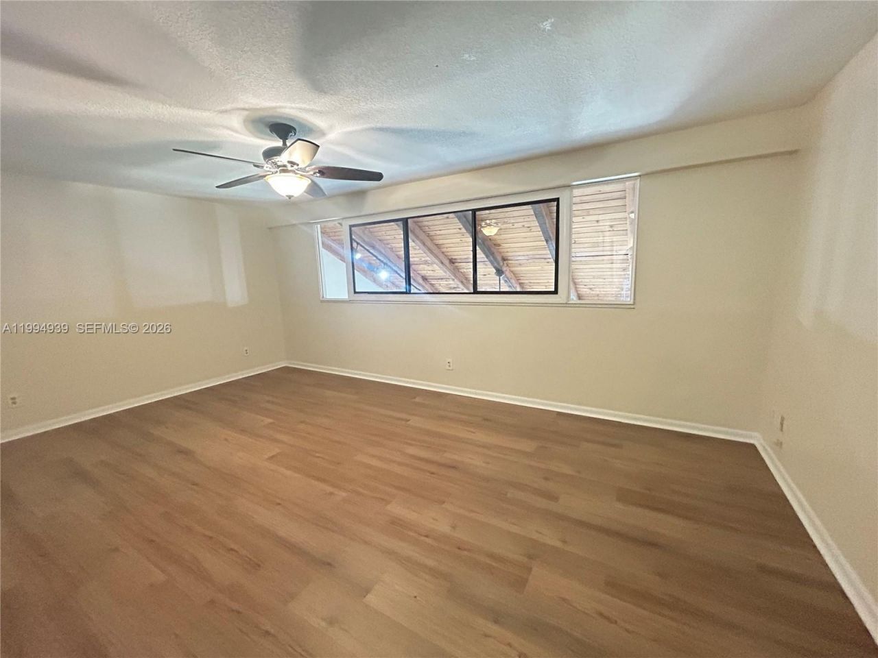 1660 NW 113th Way , Pembroke Pines, FL 33026 Photo