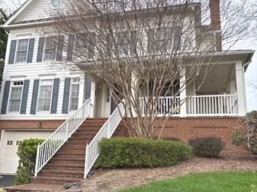 5924 CHESTERBROOK ROAD , MCLEAN, VA 22101