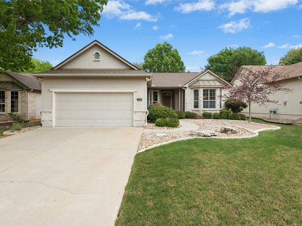 122 Harness LN, Georgetown, TX 78633