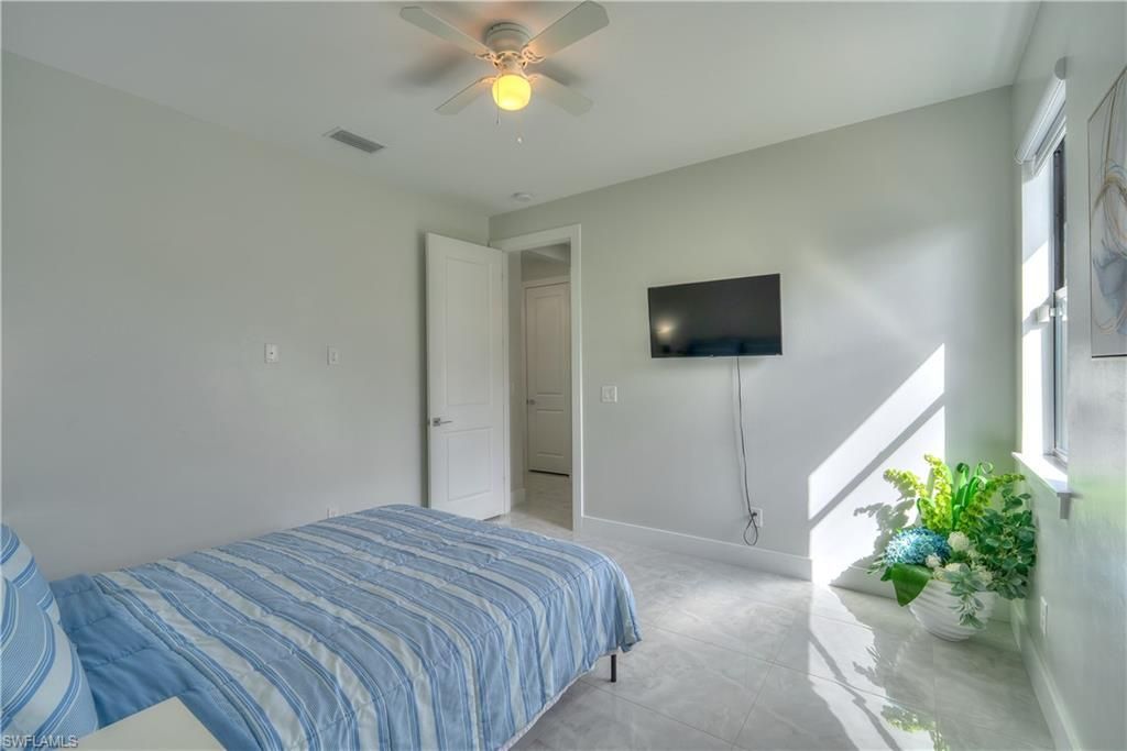 225 NW 1st St , Cape Coral, FL 33993 Photo