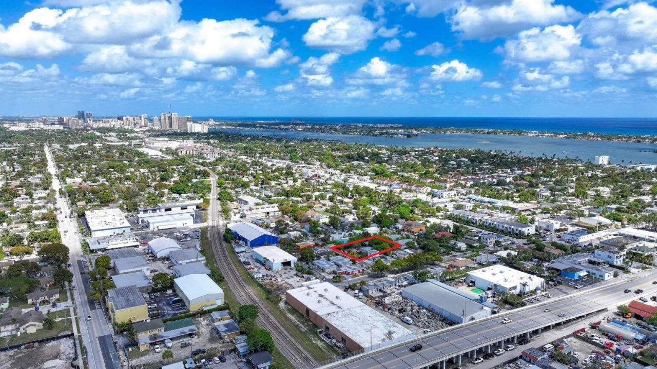 3804 Miller Avenue, West Palm Beach, FL 33405 Photo