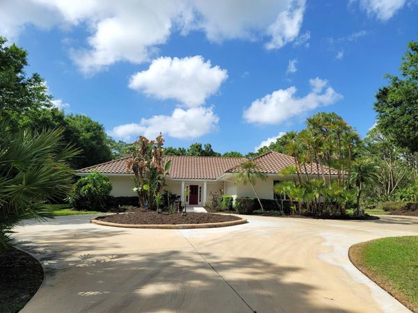 7922 Steeplechase Lane, Port St. Lucie, FL 34986