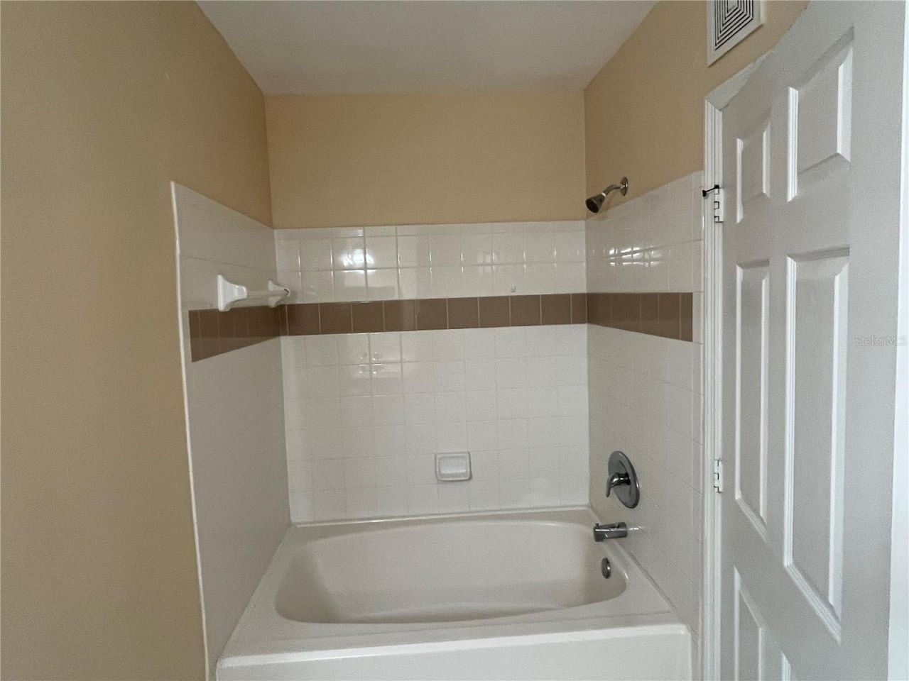 1195 Villagio Circle, Unit 102, Sarasota, FL 34237 Photo