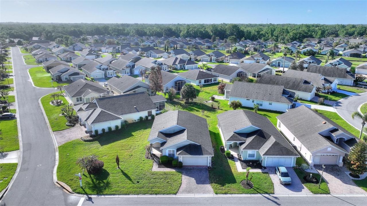 232 Oak Hammock Dr , Davenport, FL 33837 Photo