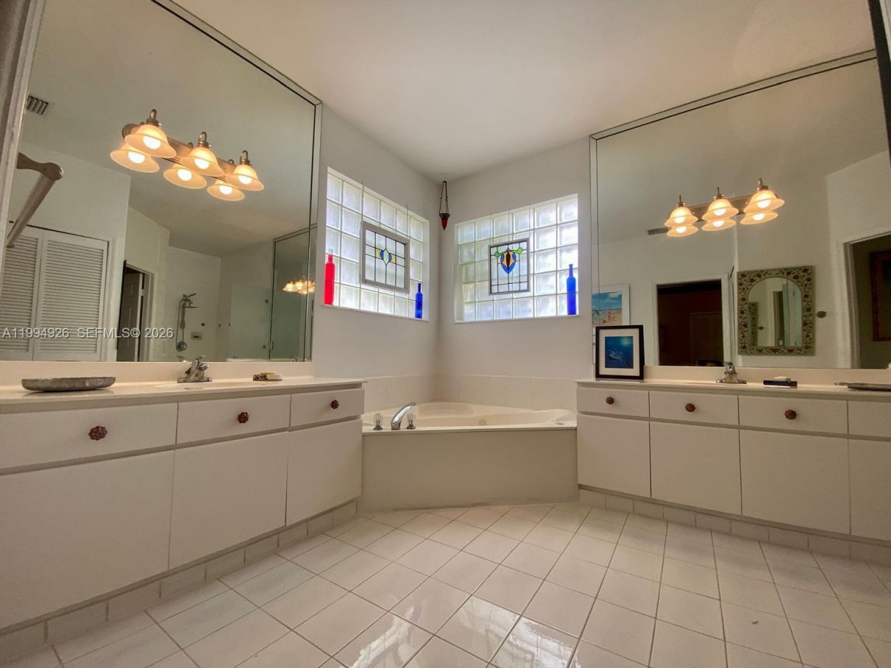 656 NW 129th Pl , Miami, FL 33182 Photo