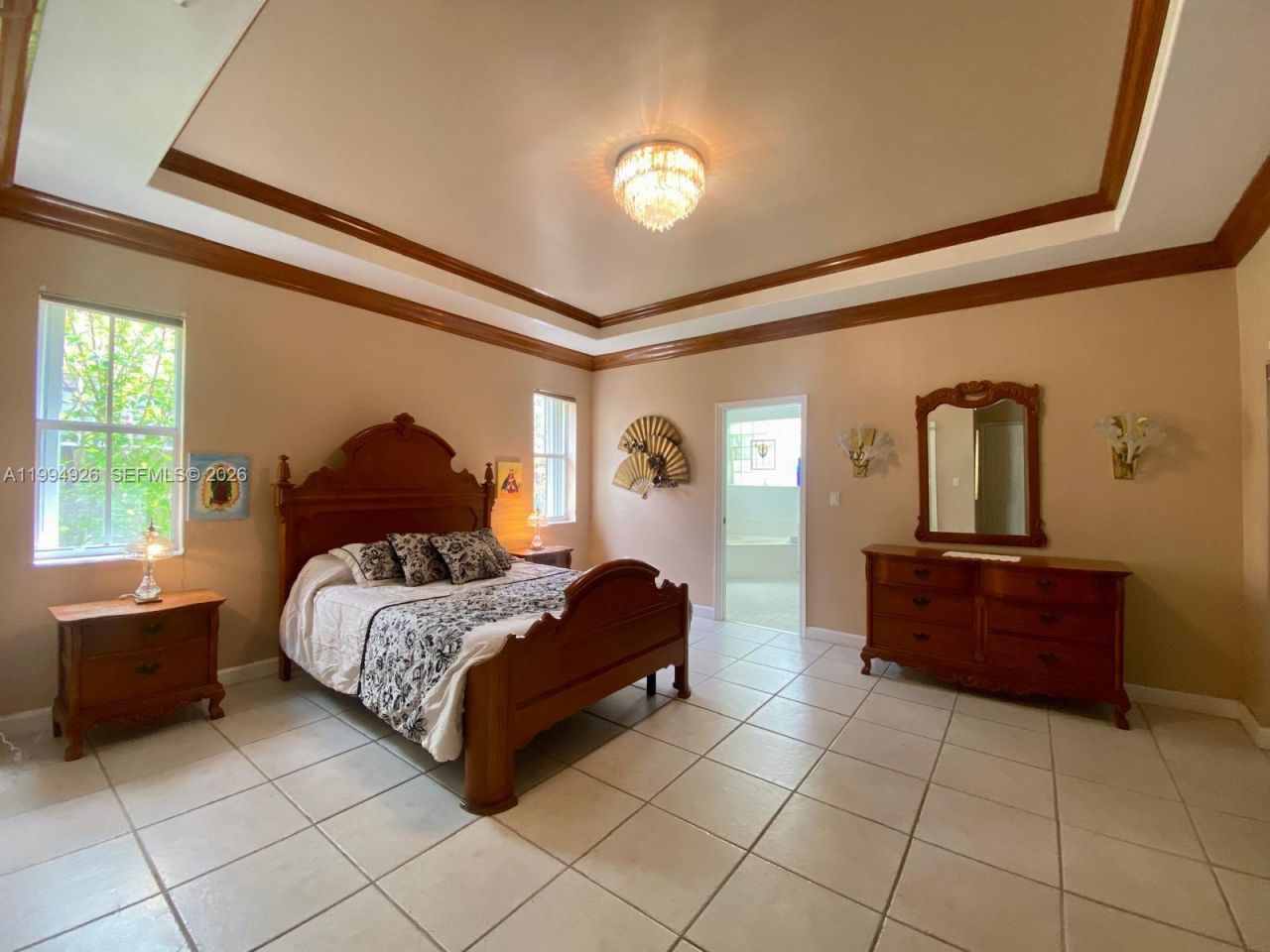 656 NW 129th Pl, Miami, FL 33182 Photo