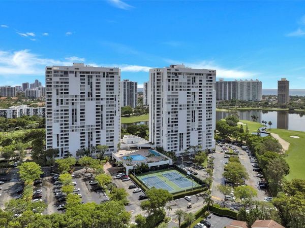 20355 NE 34th Ct , Unit 1222, Aventura, FL 33180